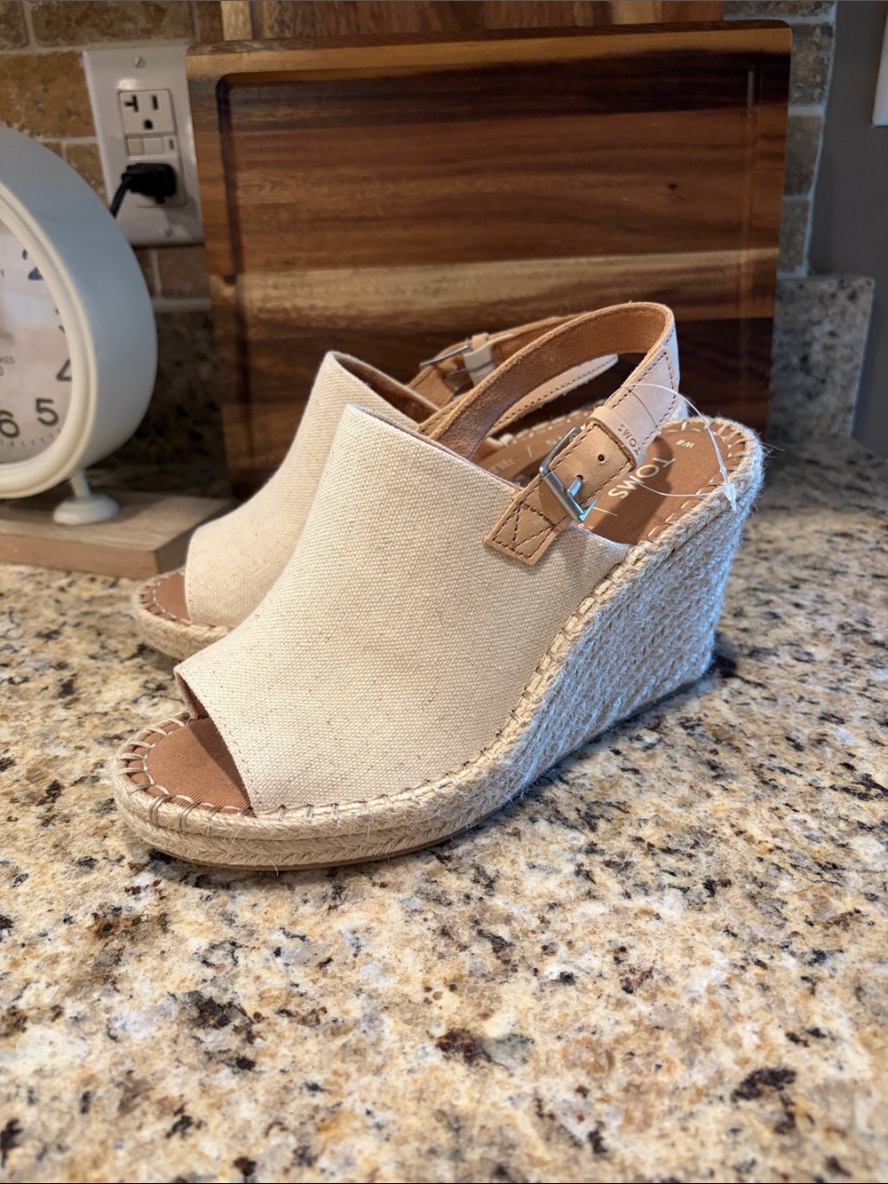 NWT TOMS Women's Monica Wedge espadrille sandals - Picture 2 of 9